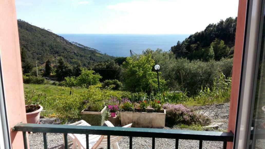 Casa Cinzia Bonassola Cinque Terre Lägenhet Exteriör bild